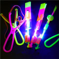 Miniatyrbilde 3 av 6: ##/LED Lysende Lekefly 30 Stykker Flygende Leke Bambus Libelle Propell Leke LED Lysende Leke Gløder i Mørket Bursdagsgaver##/