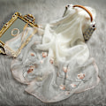 Miniatyrbild 1 av 5: ##/Siden Scarf Siden Scarf Tryckt Elegant Ljusfärgad Solskydd##/