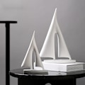Miniatyrbild 3 av 4: ##/Moderna enkla segelbåtsprydnader, segelbåt-vit-liten##/