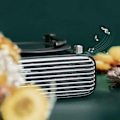 Miniatyrbild 1 av 5: (Vit) Retro Trådlös Bluetooth-högtalare Vinyl-skivspelare CD-spelare C