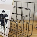 Pikkukuva 2 / 5: ##/Metallikirjainensäilytysteline 3 lokerollinen, Metallikirja##/