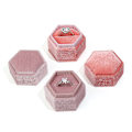 Miniatyrbild 3 av 5: 2 stycken hexagonala smyckeskrin örhängen hänge ringbox fas