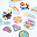 Miniatyrbillede 2 af 5: ##/Pakke med 28 brodererede stofpatches##/
