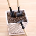 Miniatyrbilde 5 av 5: 3-delt sett med mini hageredskaper - Skovl, rive og spade for sukkulenter