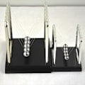 Miniatyrbilde 3 av 5: Eksperiment Newton Pendel Slitesterk Klassisk Metall Eksperiment Newton Vugge for Fysikk på Videregående Skole M