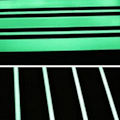 Miniatyrbild 3 av 6: ##/Halkskyddstejp Halkskyddstejp med glow-in-the-dark##/