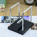 Miniatyrbilde 4 av 4: 1 Stykke Newtons Pendel med Trebase