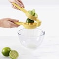 Miniatyrbillede 1 af 5: (Gul) Manuel saftpresser Hjem lille presser - citronpresser - le