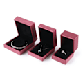 Miniatyrbillede 6 af 6: ##/Smykkeæske ringe øreringe halskæder armbånd smykker gaveæske##/