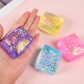 Miniatyrbild 3 av 5: Paljetter Iskub Klämleksaker Maltos Fyrkantig Kub Snabb Återhämtning Mjuk TPR Nyp Leksak Squishes Block Stress Relief Fidget Leksak Random Color
