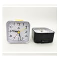Miniatyrbilde 2 av 3: Klokke Analog Alarm Klokke Stille Ikke-Tikkende, Gentle Wake Up, Beep