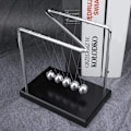 Miniatyrbild 3 av 5: Newtons vagga, Z-formad konsol pendelbollar med massivt trä