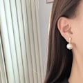 Miniatyrbillede 5 af 5: Franske mode enkle perleøreringe udsøgt temperament retro