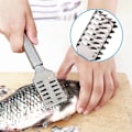 Miniatyrbilde 5 av 5: Fisk skraper fiskekniver rustfritt stål håndtak fisk skraping skala barberfisk rengjøringsverktøy, 1 stk