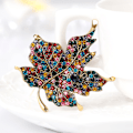 Miniatyrbillede 4 af 5: Kvindernes Farve Diamant Rhinestone Ahornblad Brosche Pin