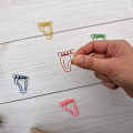 Miniatyrbillede 3 af 5: 24 stk. Regnbue Kreative Fodaftryk Papirclips Assorterede Farver Søde
