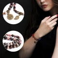 Miniatyrbillede 3 af 4: Naturlige halvædelstensperler Armbånd til kvinder - Livets træ og blad charme energihealing Reiki krystalstræk armbånd（Sort）