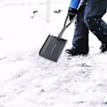 Miniatyrbilde 3 av 5: Snøskuffe med aluminiumhåndtak, sammenleggbar skuffe