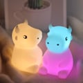 Miniatyrbillede 2 af 5: Sød natlampe Toast Brød LED natlampe med genopladelig og timer, bærbar soveværelse seng lampe fødselsdag gaveideer til Tween Teenage Tee