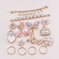 Pikkukuva 3 / 5: Diy Hole Slippers Shoe Chars For Designer alloy Accessories