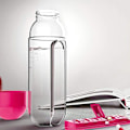 Pikkukuva 4 / 5: Kätevä 2-in-1 pillerirasia/pullo - 600 ml (vaaleanpunainen)
