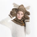 Miniatyrbilde 1 av 5: Ullhatter for menn, kvinner og barn for høst og vinter