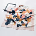 Miniatyrbild 2 av 5: 3 st siden beröring halsduk medium fyrkantig satin bandana dam 70 × 70 cm blå+rosa+röd