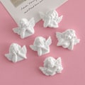 Miniatyrbillede 4 af 5: 12 stk. Miniature Englefugure Barok Stil Flade Ryg Resin Englefugure Pynt DIY Scrapbooking Håndværk Fremstilling Telefon Case Charms