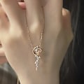Miniatyrbillede 5 af 5: Rose Vedhæng Halskæde