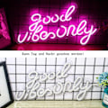 Miniatyrbilde 3 av 5: Good Vibes Lys Bare Reklame Rosa LED Ord Lys Skilt Neon Lys Akryl Bokstaver LED Neon Skilt for Soverom Vegg Bar Fest Dekor Lys Skilt