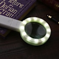 Pikkukuva 1 / 4: 1 kpl valaistu lukusuurennuslasi, 30x suurennuslasi 12 LED-valolla