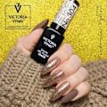Miniatyrbillede 2 af 6: Victoria Vynn - Gel Polish - 304 Glamour in Gold - Gellack Gold