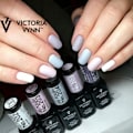 Pikkukuva 3 / 6: Victoria Vynn - Gel Polish - 204 Grayly Mood - Gellack Grey