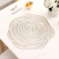 Miniatyrbilde 1 av 8: Rose blomster brikke isolasjonspute lett luksus varm stempling coaster myk dekorativ bordmatte fest tallerkenmatte Placemat 38cm golden rose 2pcs