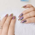 Miniatyrbillede 2 af 4: 24 stk. Kameleon Spejl Neglekunst Tips Lilla Skarpe Medium Stiletto Akryl Negle til Dekorationer Finger Manicure Tilbehør Z755