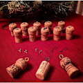 Miniatyrbilde 3 av 5: 600 Stykker Mini Øyeskruer Øyeletter Skruekroker for Smykkefremstilling DIY Håndverk Perler, 6 Farger, 8mm4mm