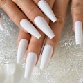 Miniatyrbillede 4 af 5: Ekstra lange Ballerina Hvide Falske Negle Matte Pure Solid Color Frosted Tapered Fost Tykke Genanvendelige Fingernegle 24 Stk