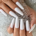 Miniatyrbillede 3 af 5: Ekstra lange Ballerina Hvide Falske Negle Matte Pure Solid Color Frosted Tapered Fost Tykke Genanvendelige Fingernegle 24 Stk