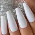 Miniatyrbillede 1 af 5: Ekstra lange Ballerina Hvide Falske Negle Matte Pure Solid Color Frosted Tapered Fost Tykke Genanvendelige Fingernegle 24 Stk