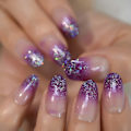 Pikkukuva 1 / 5: Hurmaavat violetit tekonkynnet Bling Glitter Ombre Oval Clear Gel Nails Designed Nail Art Tips 24 kpl