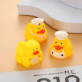 Miniatyrbillede 4 af 9: Kreativ Halloween gummiandedragtøj, der klemmer og laver lyde, MJ51 legetøj, flydende gul and (10 stk) Airline Duck