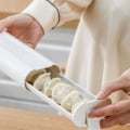 Miniatyrbillede 5 af 5: IC Dumplings Organizer Crisper Dumpling Opbevaringsboks Skuffe Gul