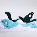 Pikkukuva 4 / 5: Nukkumispussi Piirretty Valas Muoto Pehmeä Flanelli Camping Perhe Retket Ja Yöpymiset Puettava Peitto Aikuiset Lapset Blue-grey shark 150