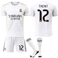 Pikkukuva 1 / 2: 2025-2026 Real Madrid Kotipeliasu Lapsille Aikuisille Uusi Jalkapallopaita Nro. 12 TRENT M