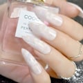 Miniatyrbild 4 av 4: Sharp Extra Long Konstgjorda Naglar Naturlig Marmordesign Kit Färdiga Nagelkonsttoppar DIY Falska Faux Ongles för Damdekoration Z750