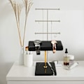 Miniatyrbillede 4 af 5: 2x Sort Marmor Base Ur Stand Guld Metal Stang Smykkestativ