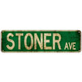 Miniatyrbild 1 av 2: Stoner Avenue Gatuskylt - Vintage Rustik Retro Plåtskylt (4x16 tum)