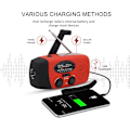 Miniatyrbild 3 av 5: Nödhandvevradio med solpanel, LED-ficklampa med 2000mAh mobil strömförsörjning Röd