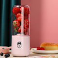 Miniatyrbillede 3 af 3: Bærbar Blender Mini Blender Til Juice, 500ml Personlig Blender Genopladelig Pink