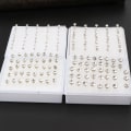 Miniatyrbillede 5 af 5: Nyhed Stud Ørering 20 Par Hypoallergene Øreringe Næse Lip Ear Sticks Gave White 5mm
